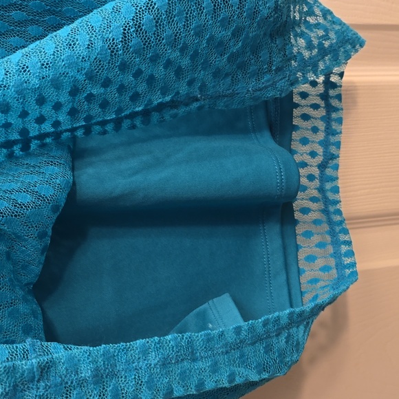 Christopher and Banks Blue Lace Short Sleeve Top, size PS - Picture 2 of 7